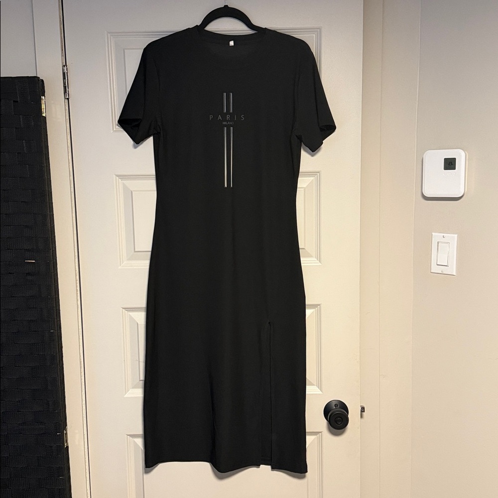 Black Short Sleeve Dress